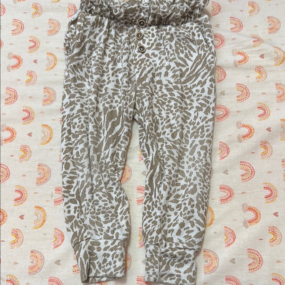 Jessica Simpson Brown and White Joggers with Elastic Waistband